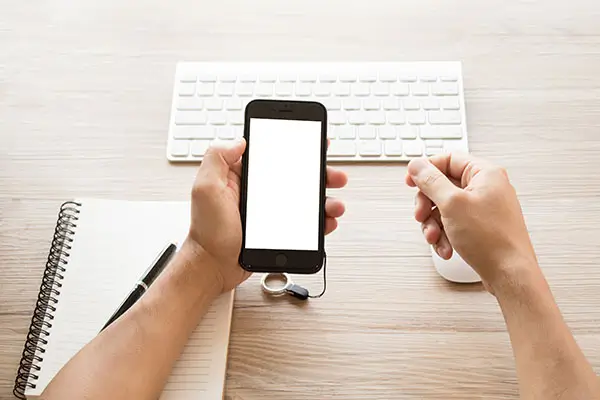 伊犁攻略旅游必备物品